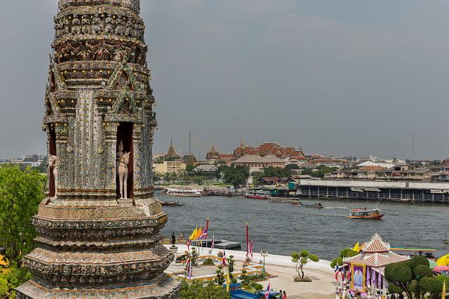72 Bangkok, Wat Arun.jpg